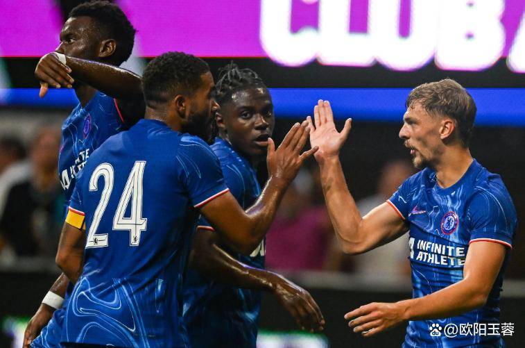 专家预测英超，利物浦输富勒姆，切尔西战胜曼城，曼联战胜利兹